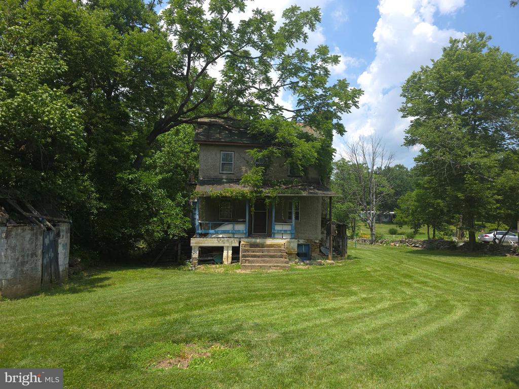 20991 GREENGARDEN RD,LOUDOUN