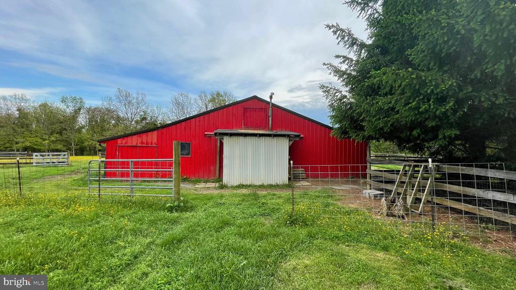 19240 WALSH FARM LANE