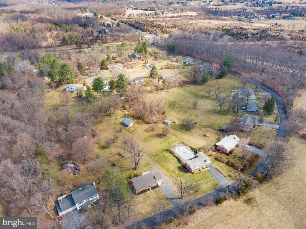 40202 MOUNT GILEAD ROAD