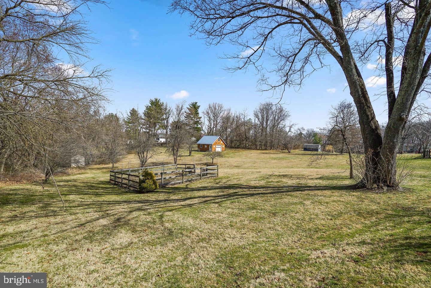 40202 MOUNT GILEAD ROAD