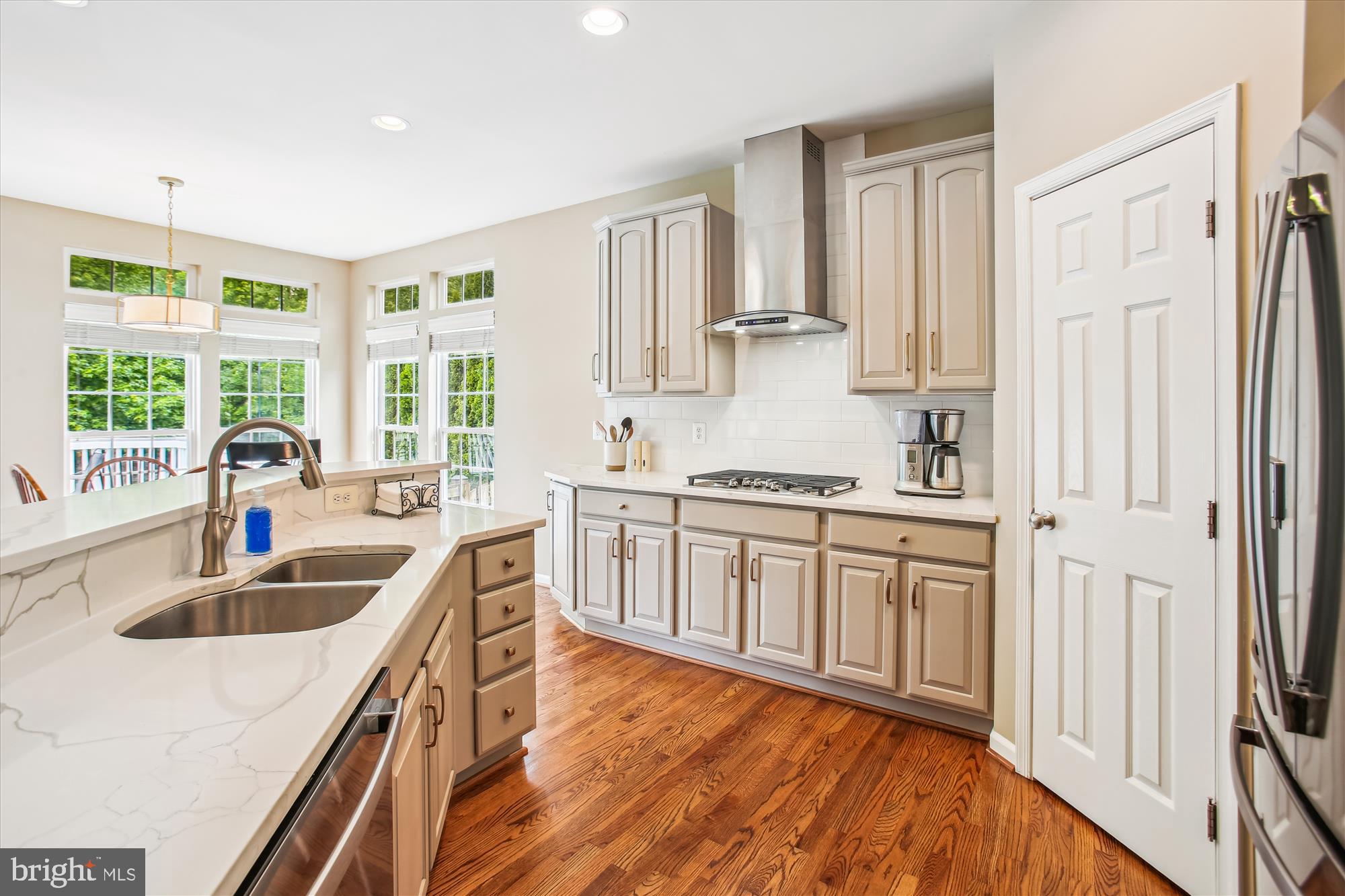 25501 TOMEY COURT