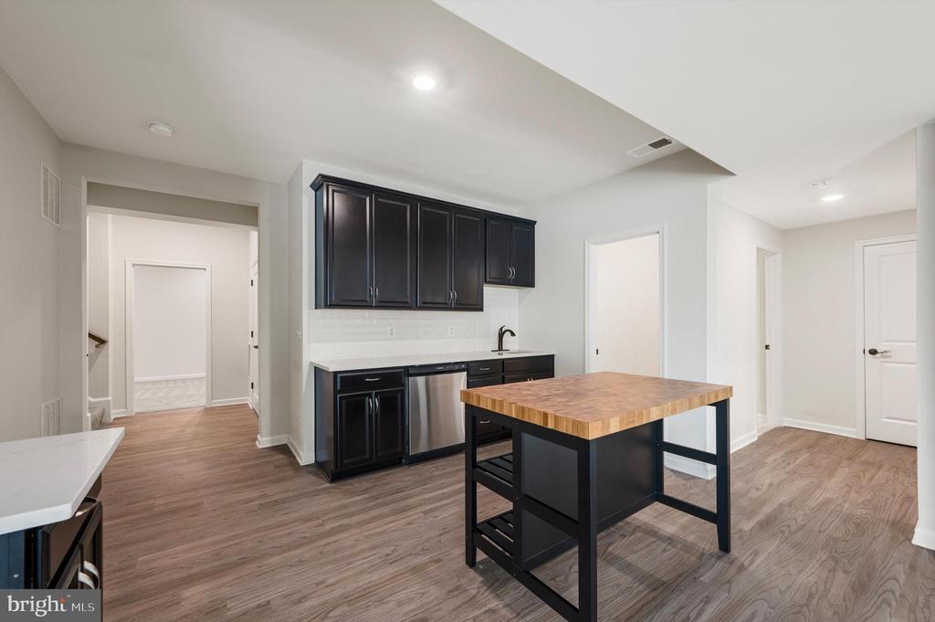 121 S 32ND STREET