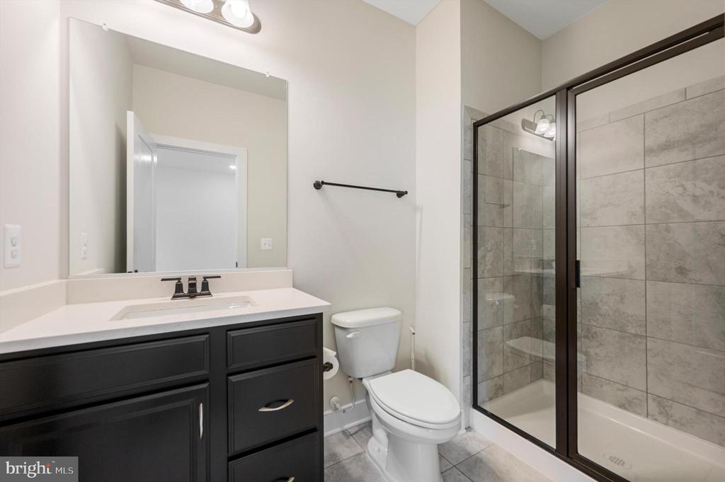 121 S 32ND STREET