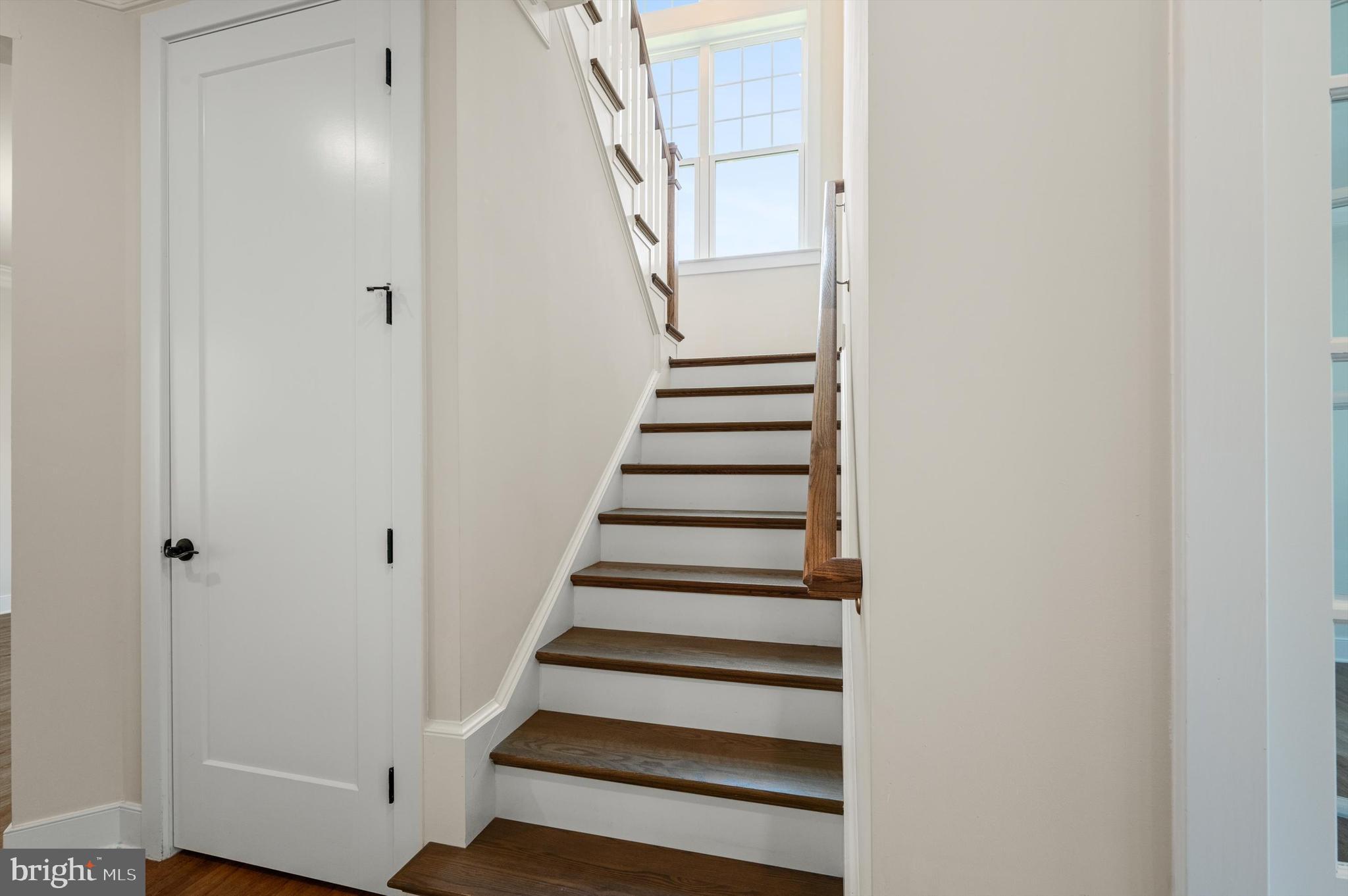 121 S 32ND STREET