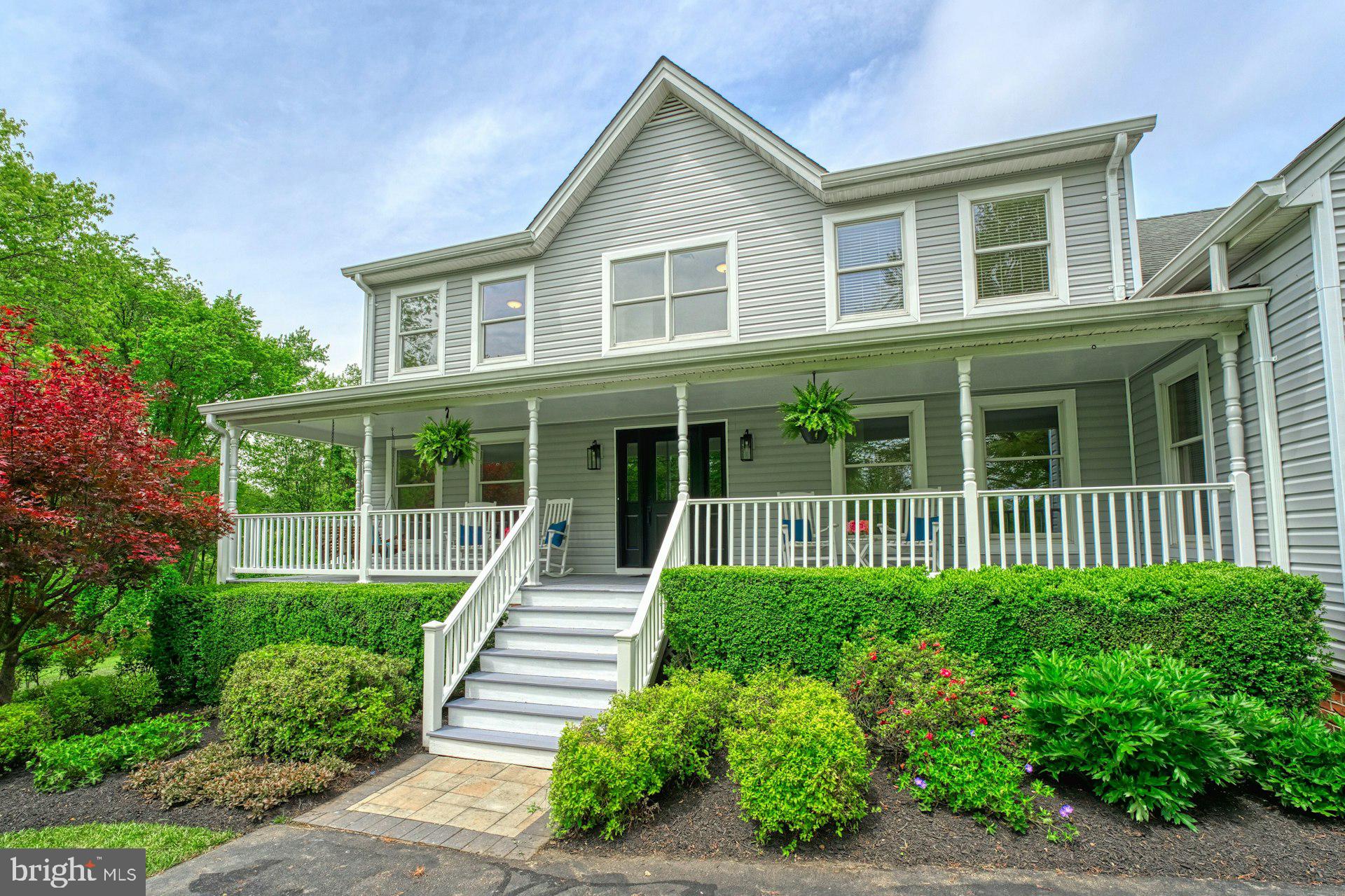 17045 HAMILTON STATION ROAD
