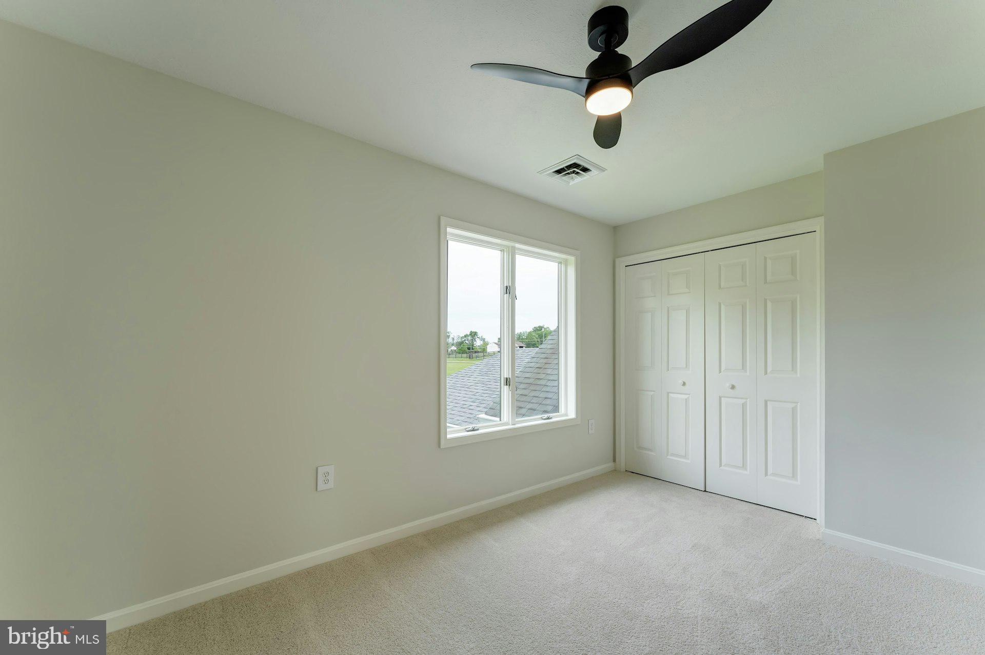 17045 HAMILTON STATION ROAD