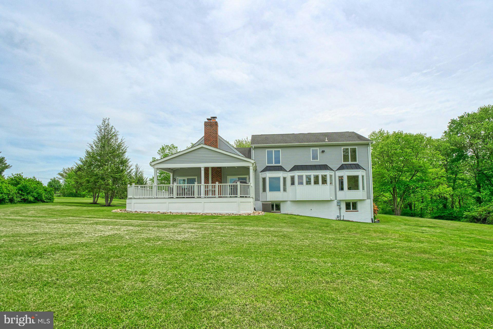 17045 HAMILTON STATION ROAD