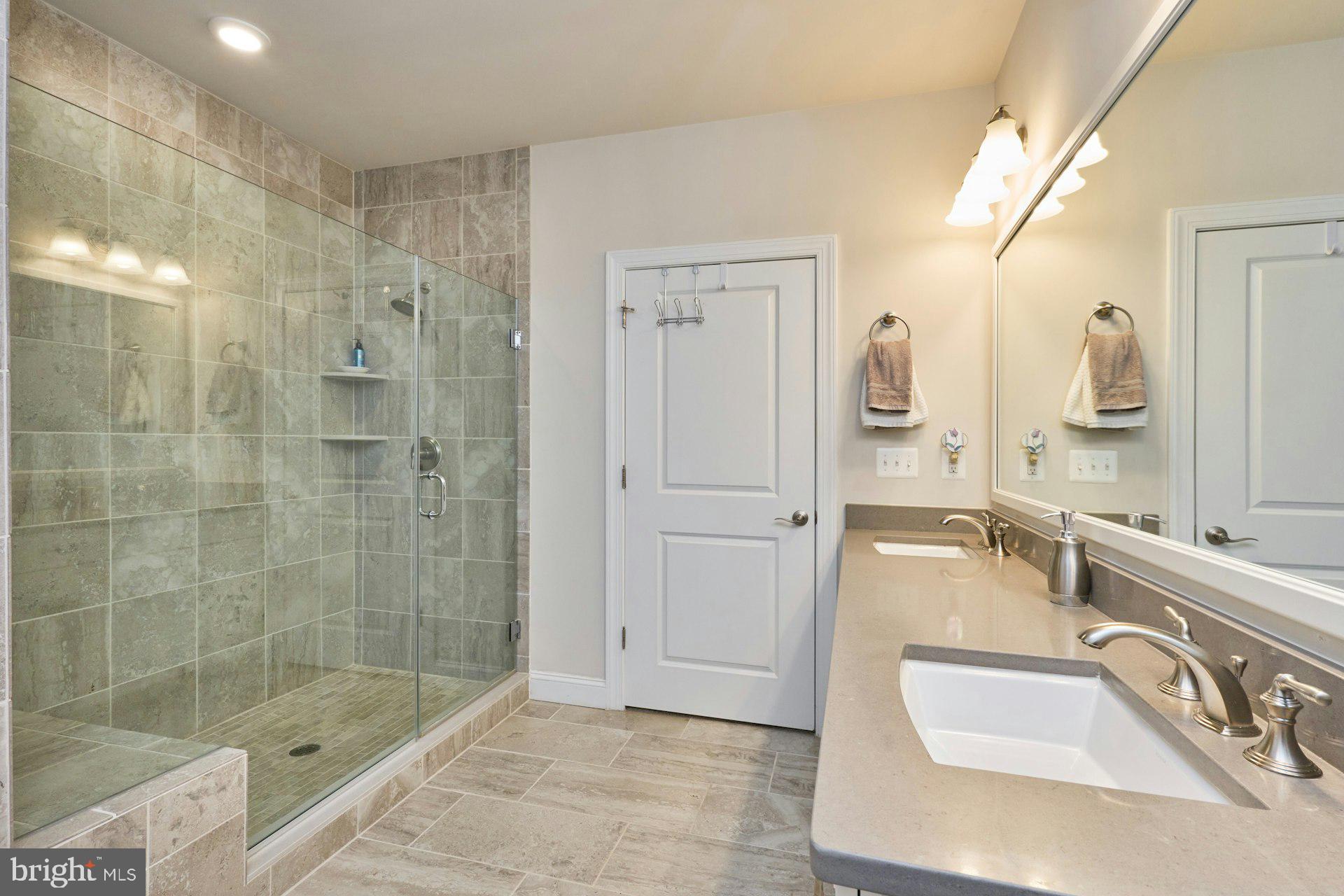 21004 ROCKY KNOLL SQUARE 303