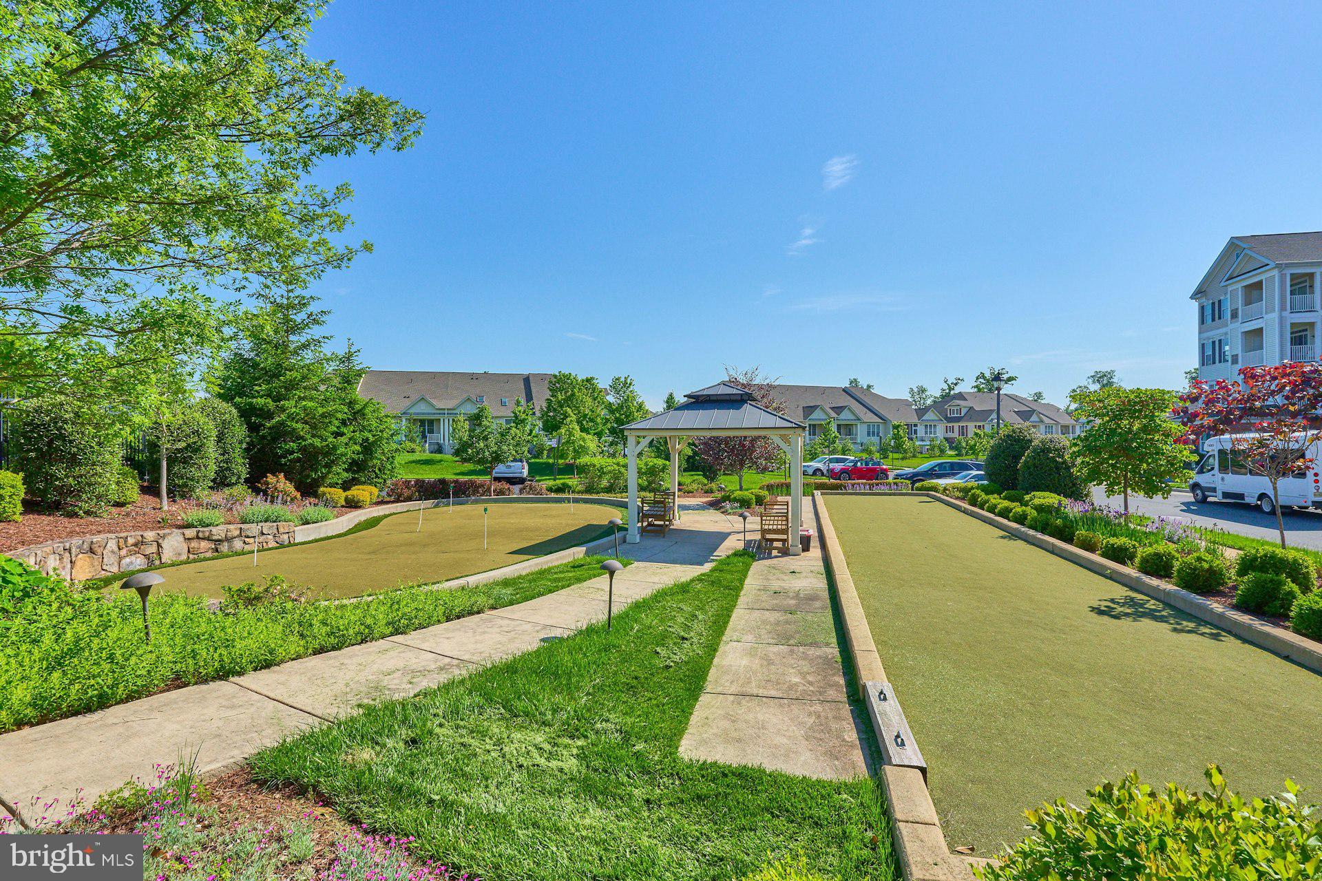 21004 ROCKY KNOLL SQUARE 303