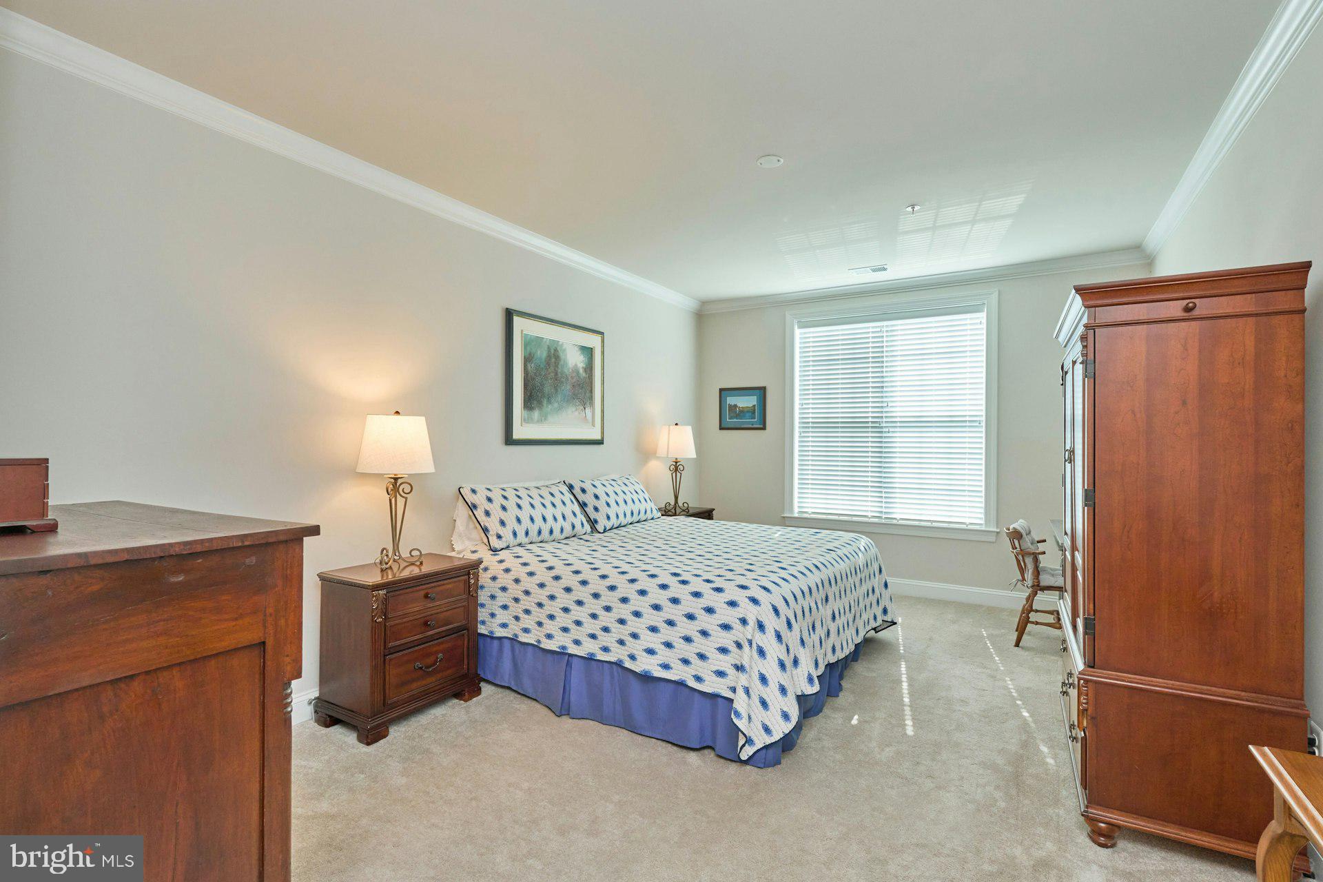 21004 ROCKY KNOLL SQUARE 303