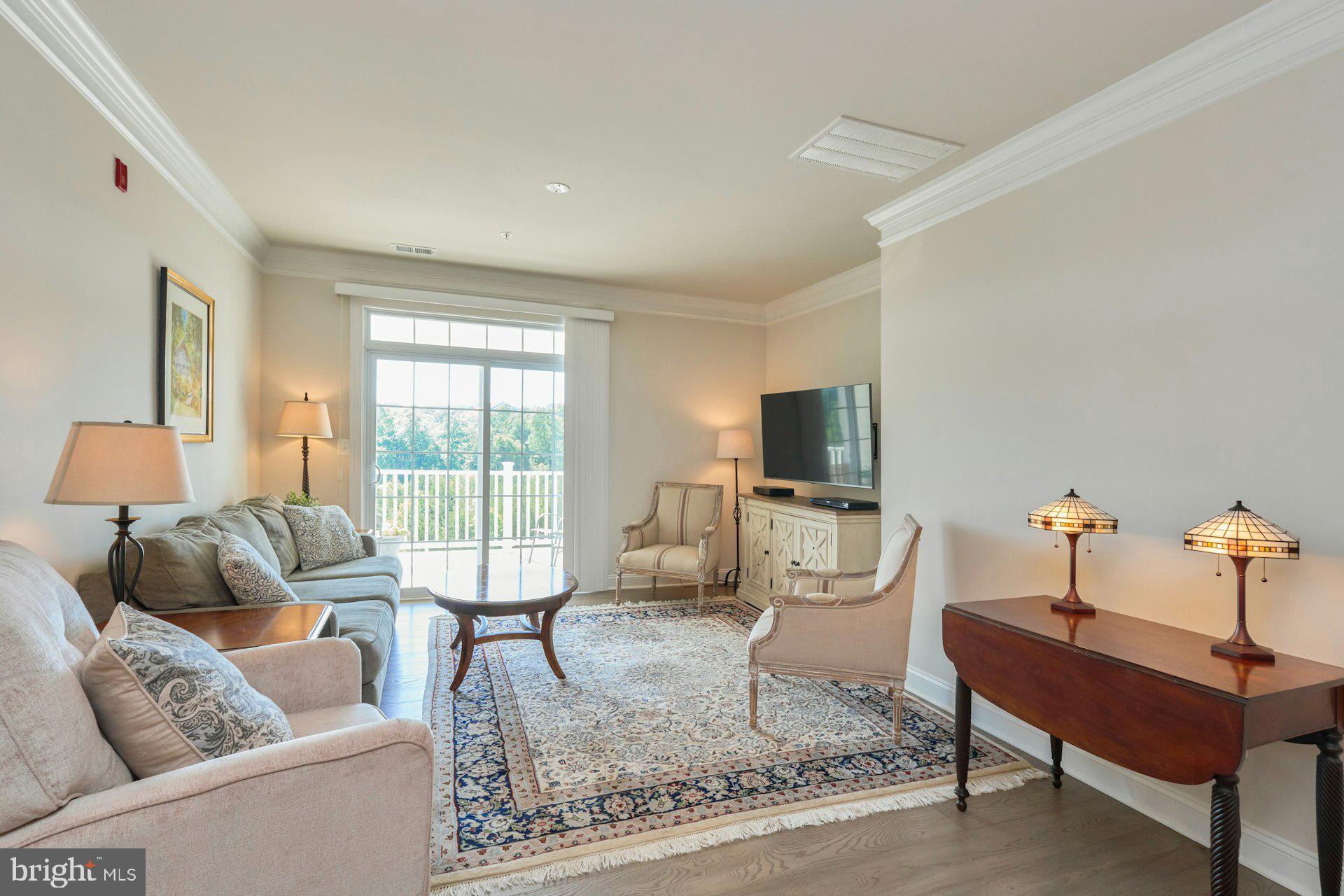 21004 ROCKY KNOLL SQUARE 303