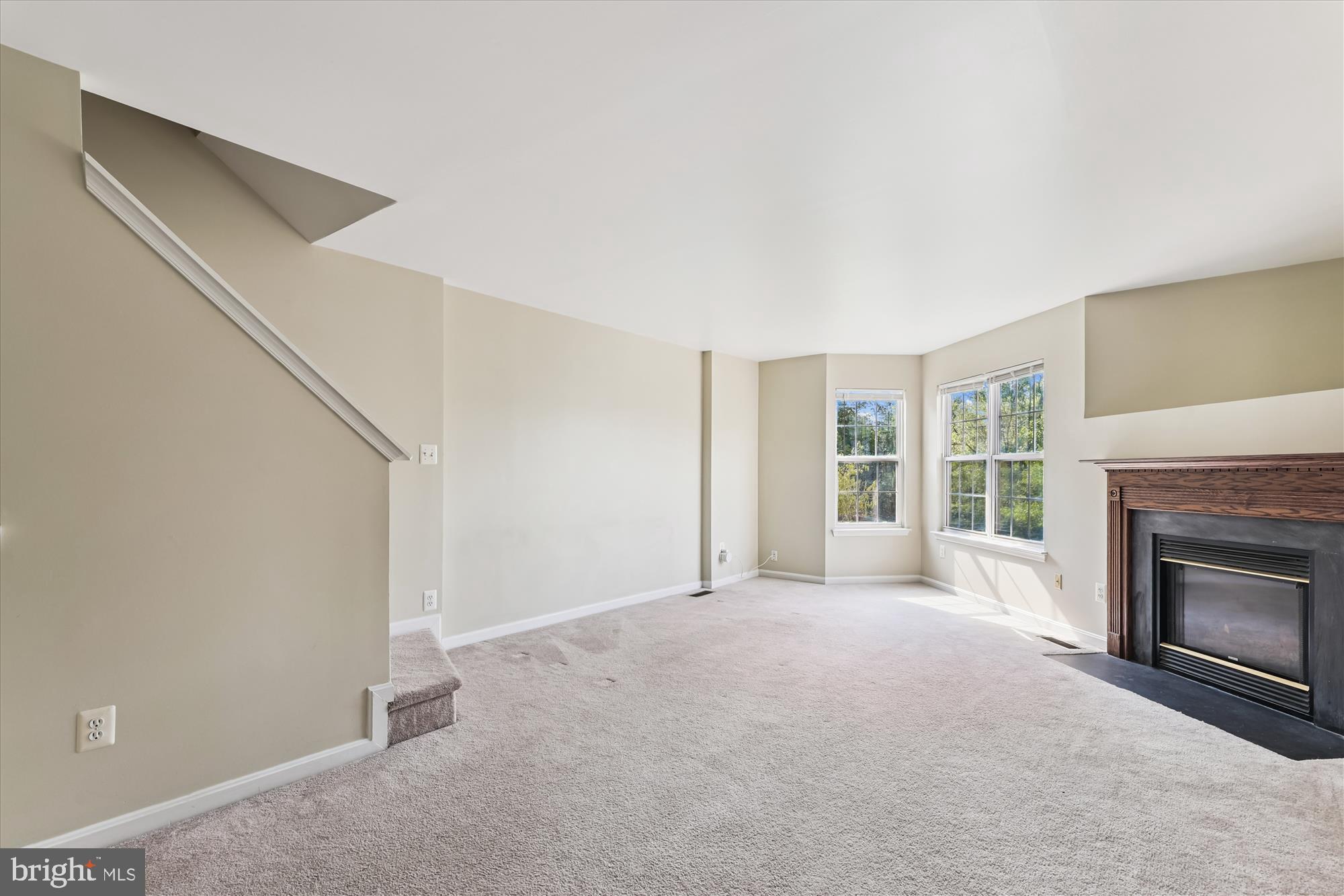 45465 BLUEMONT JUNCTION SQUARE