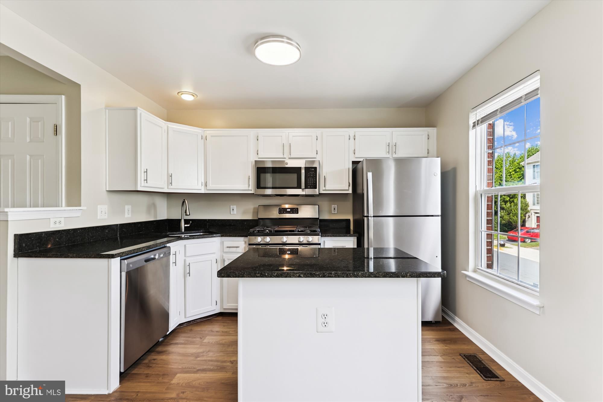 45465 BLUEMONT JUNCTION SQUARE
