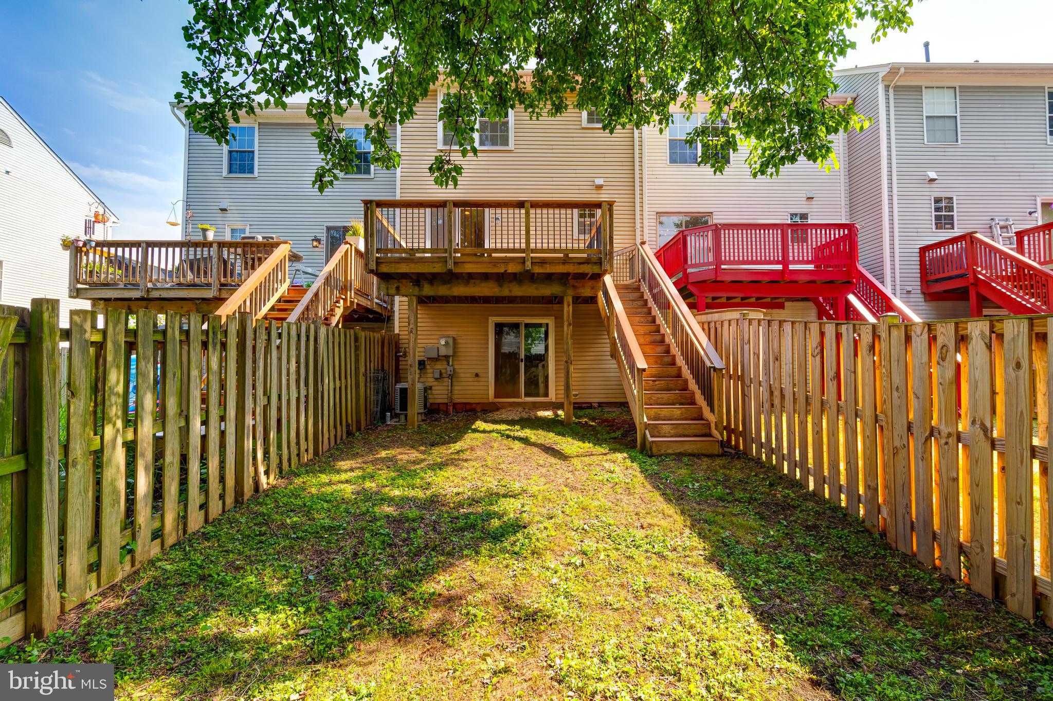 512 COVINGTON TERRACE NE