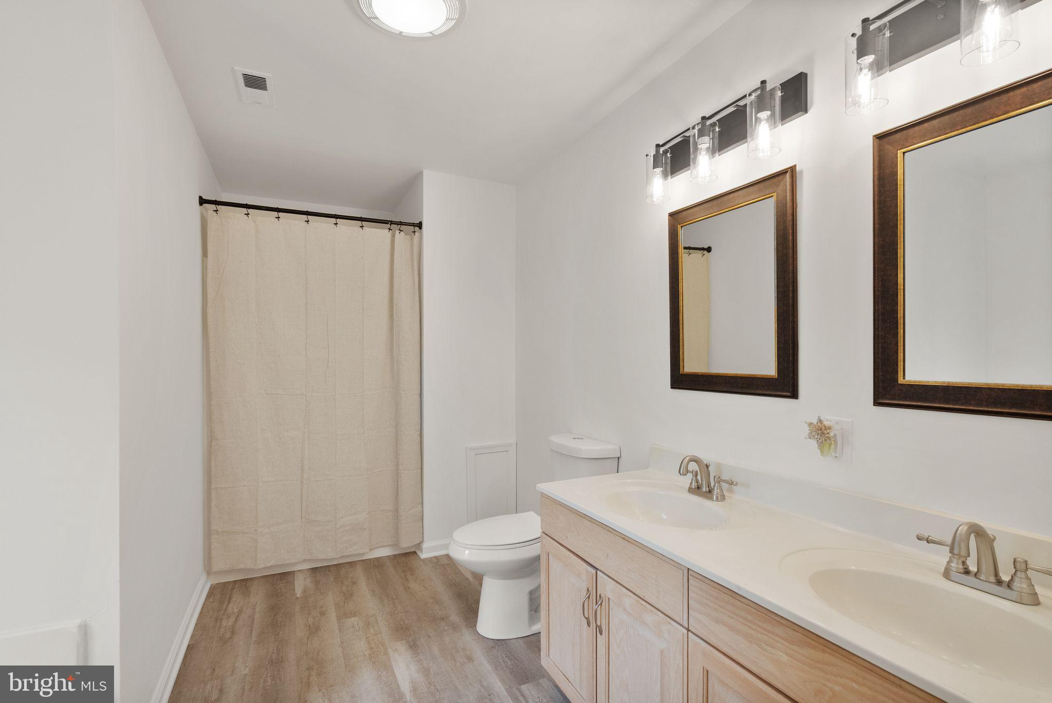 37400 WHITACRE LANE