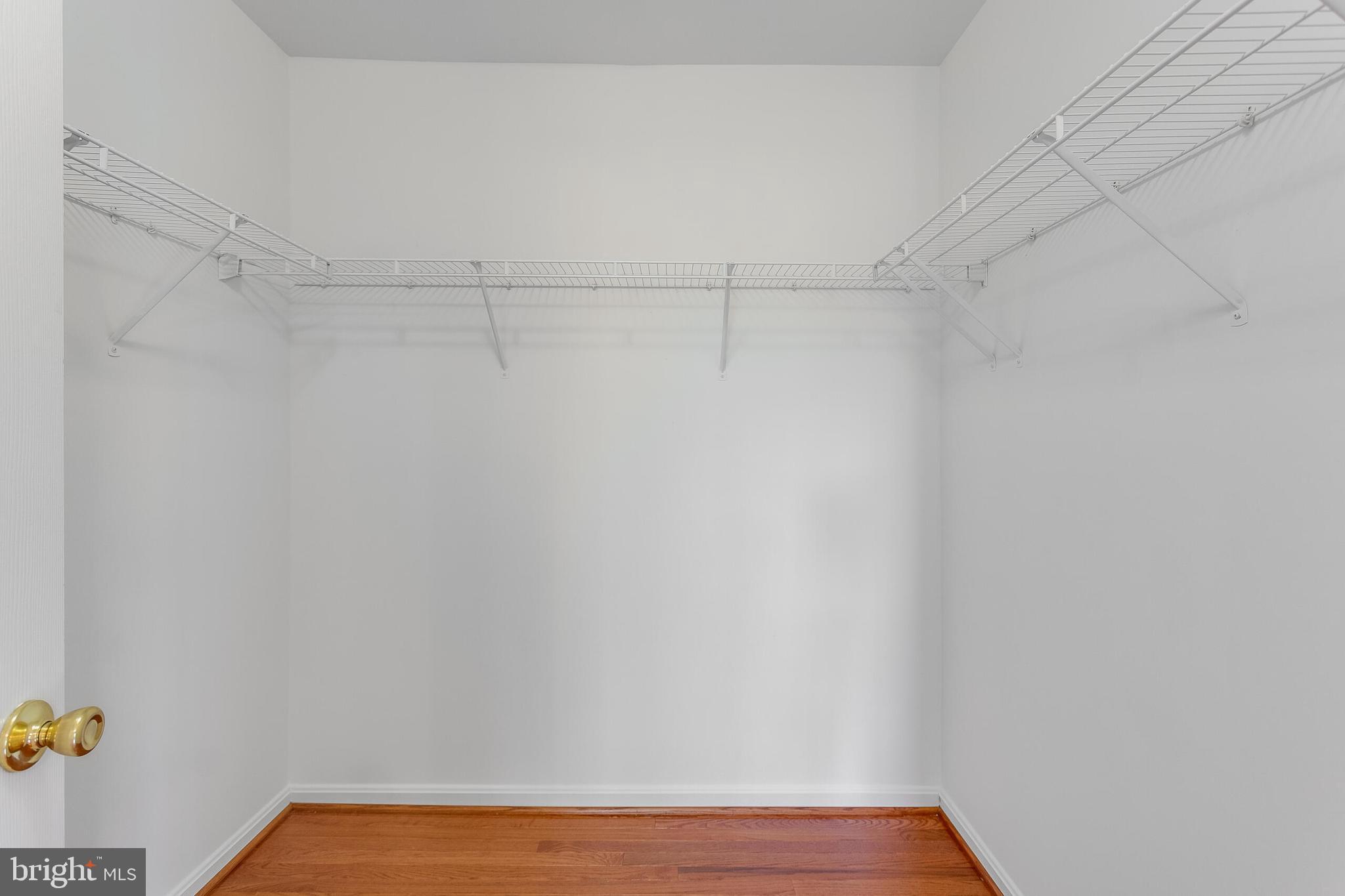 43088 CANDLEWICK SQUARE