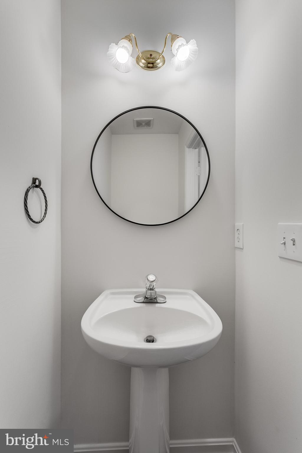 43088 CANDLEWICK SQUARE
