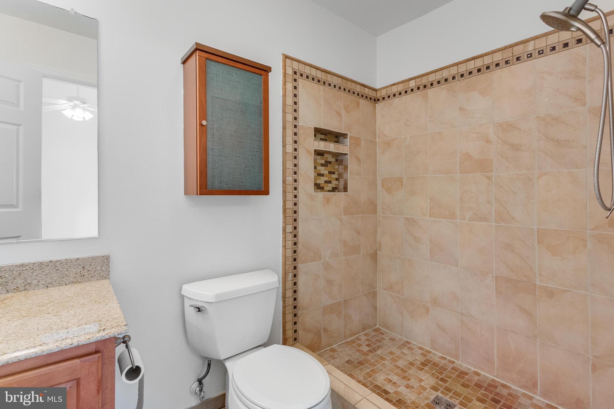 43088 CANDLEWICK SQUARE