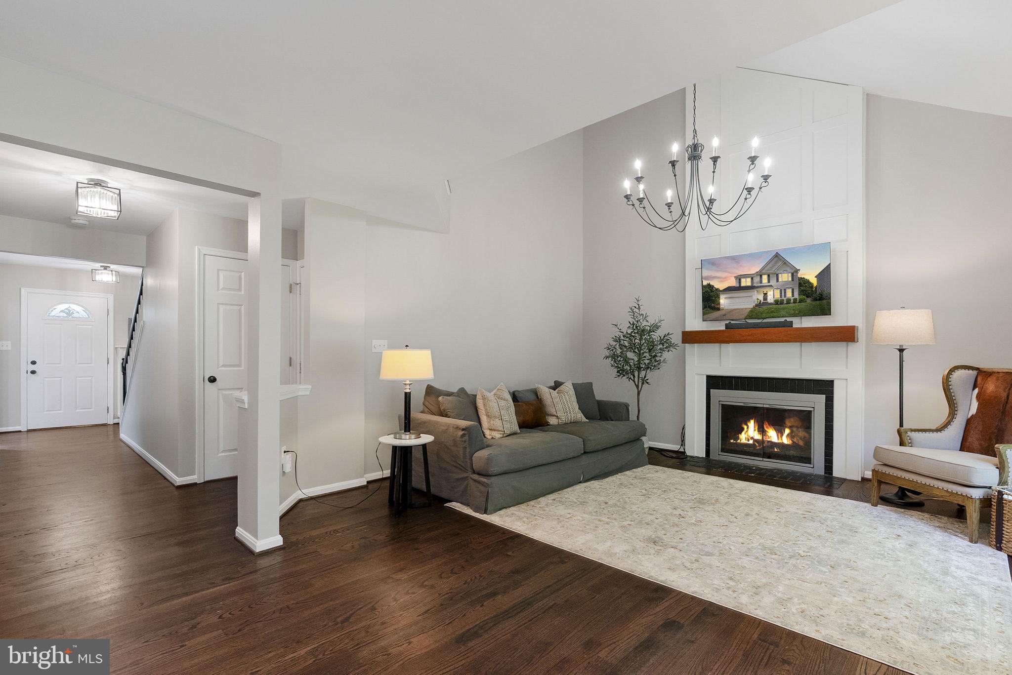17287 STRATHALLEN COURT