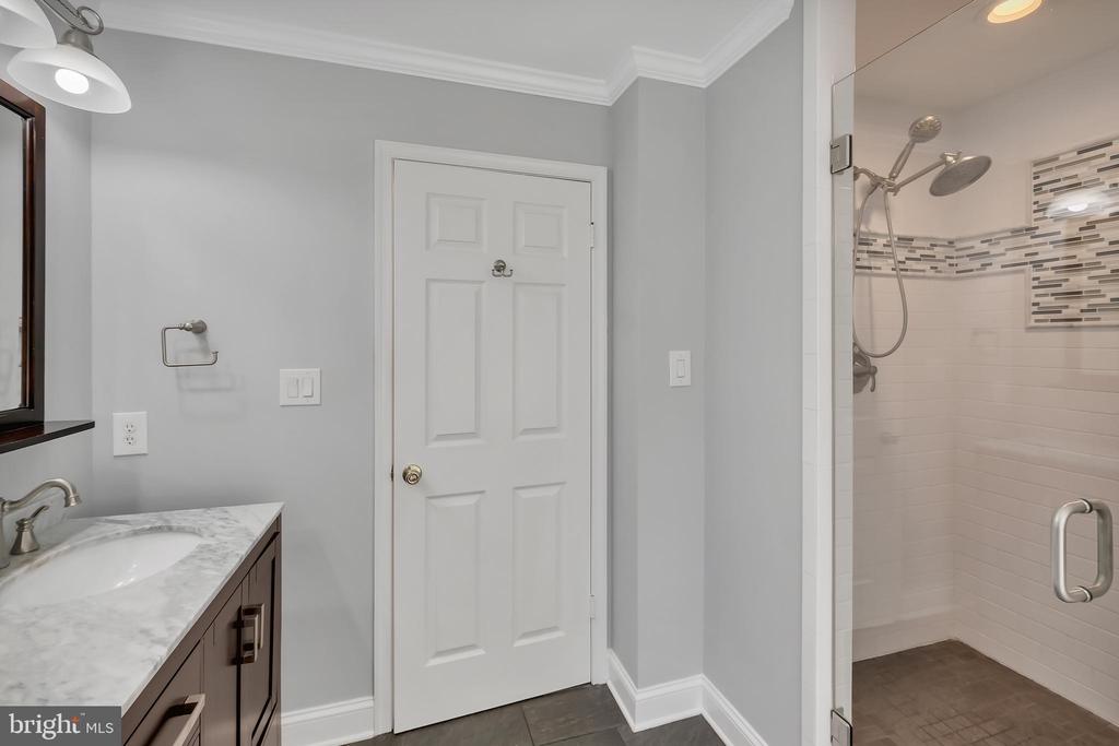 21308 ARROWHEAD COURT