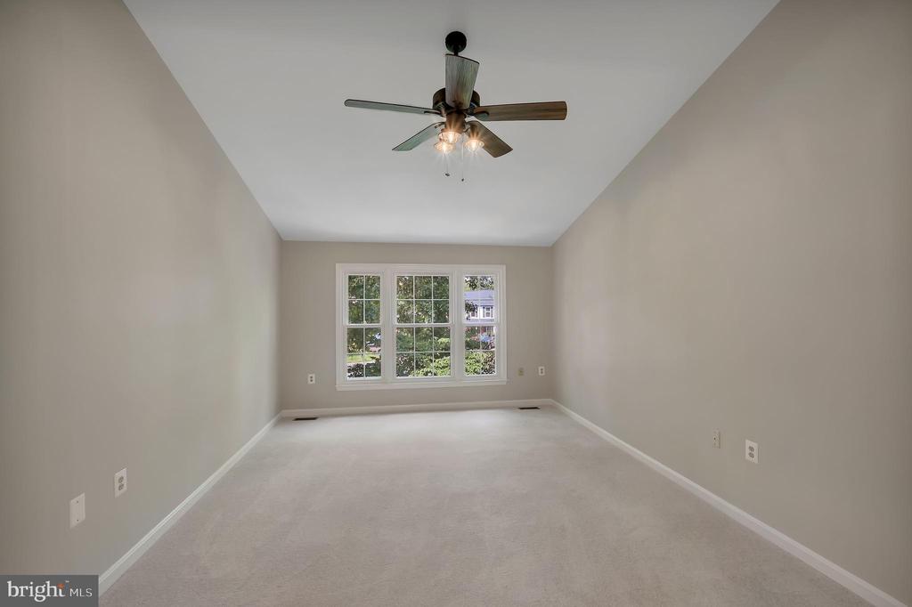 21308 ARROWHEAD COURT