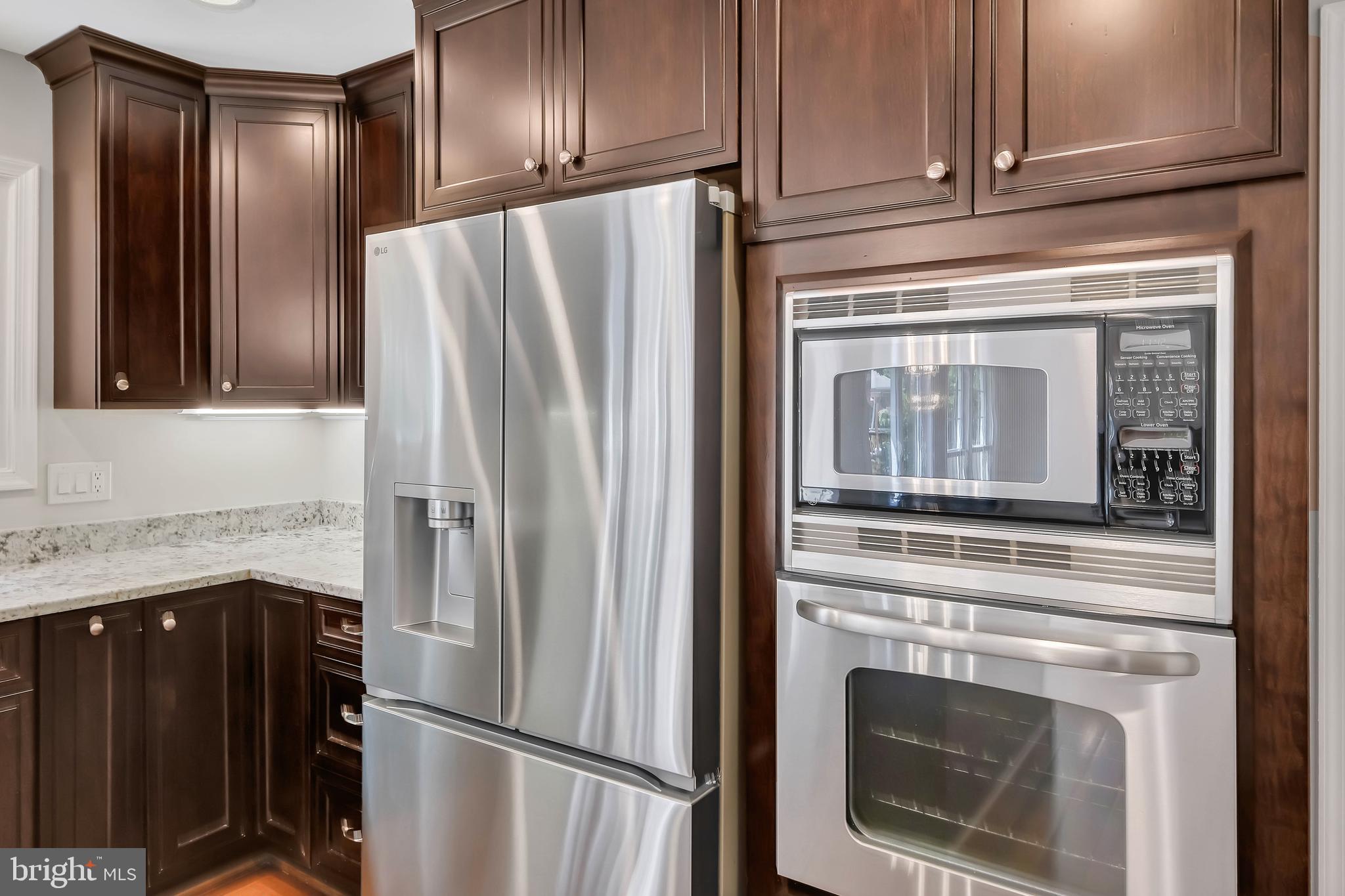 21308 ARROWHEAD COURT