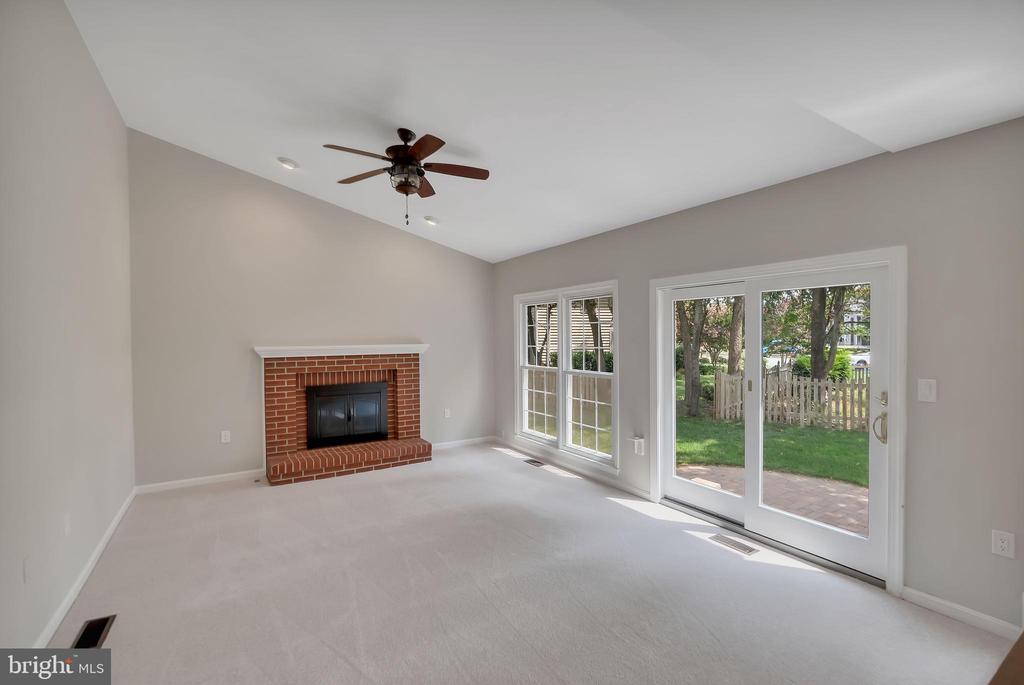 21308 ARROWHEAD COURT