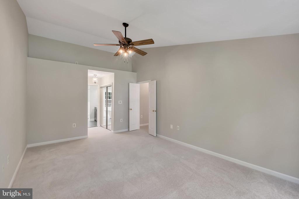 21308 ARROWHEAD COURT