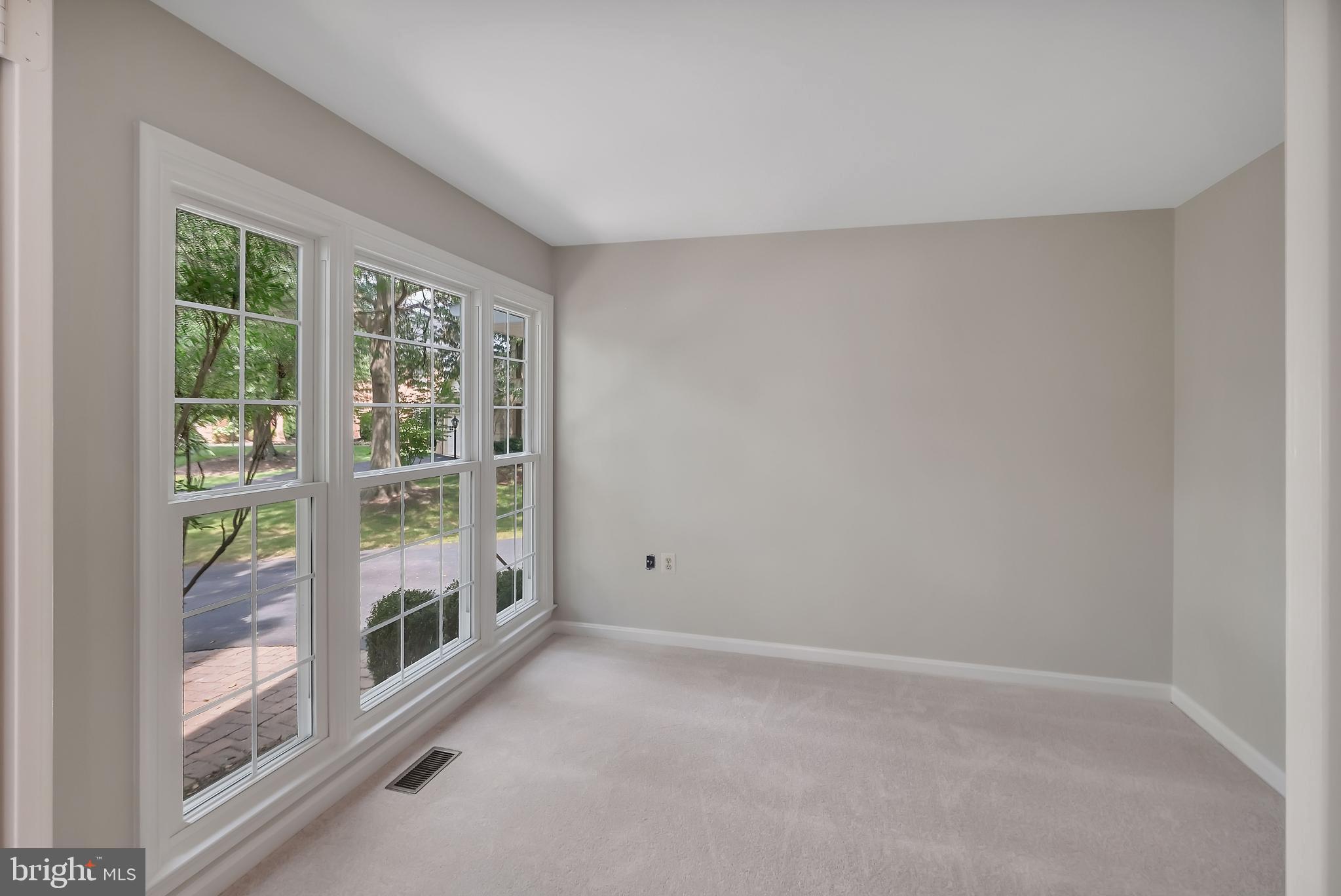 21308 ARROWHEAD COURT