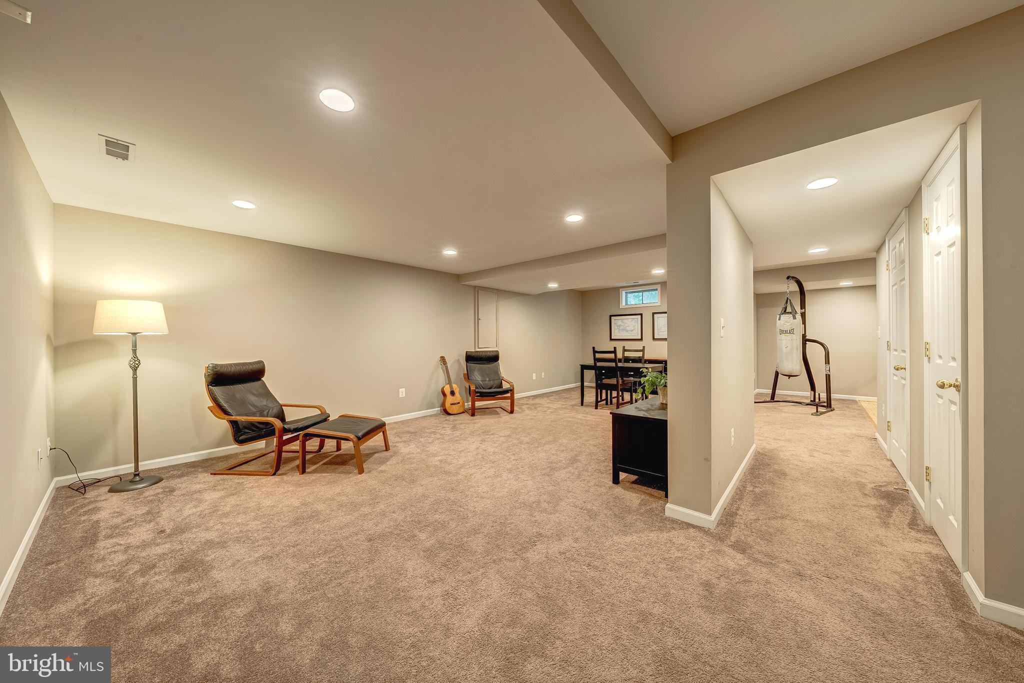 43995 URBANCREST COURT