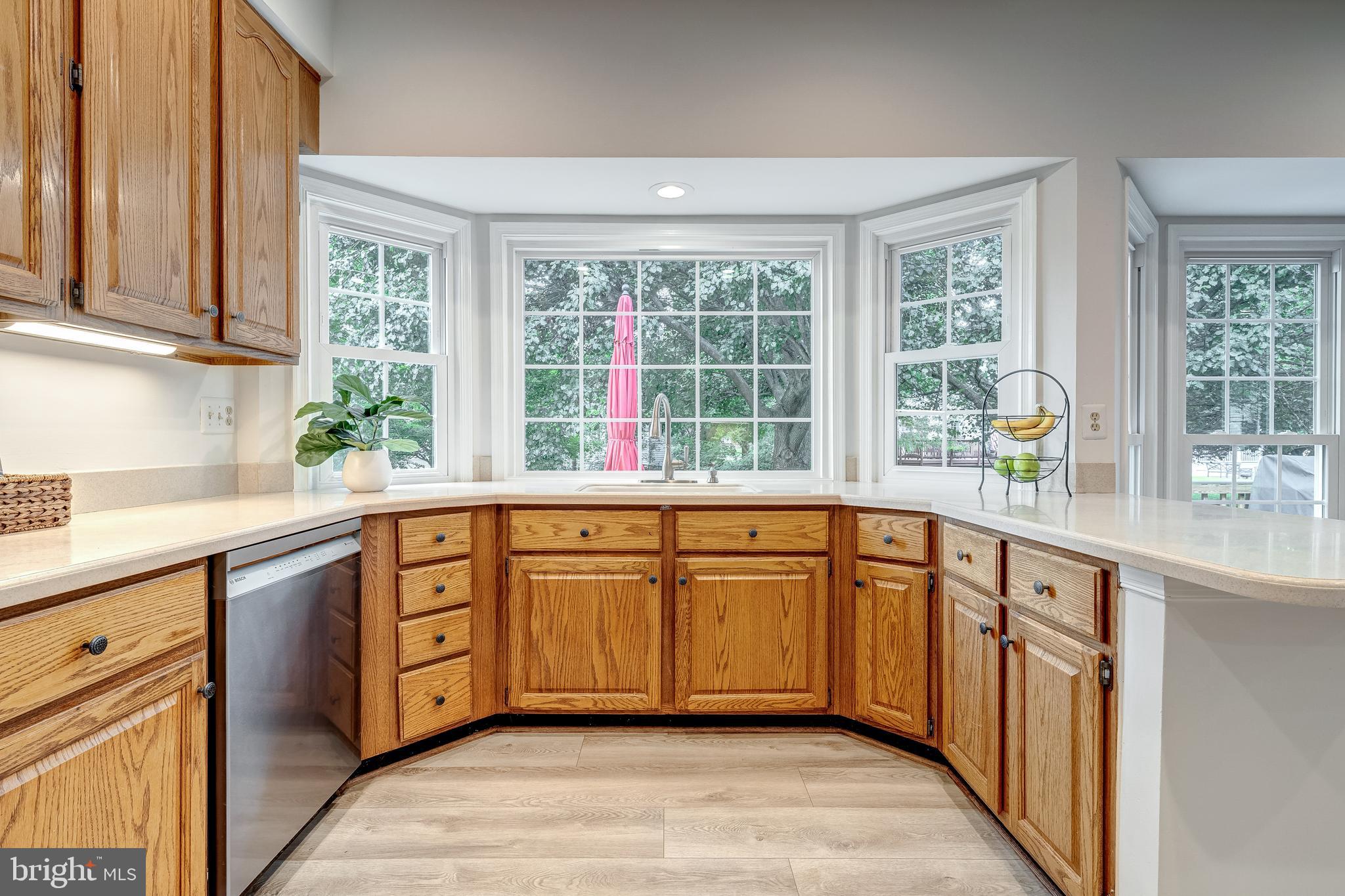 43995 URBANCREST COURT