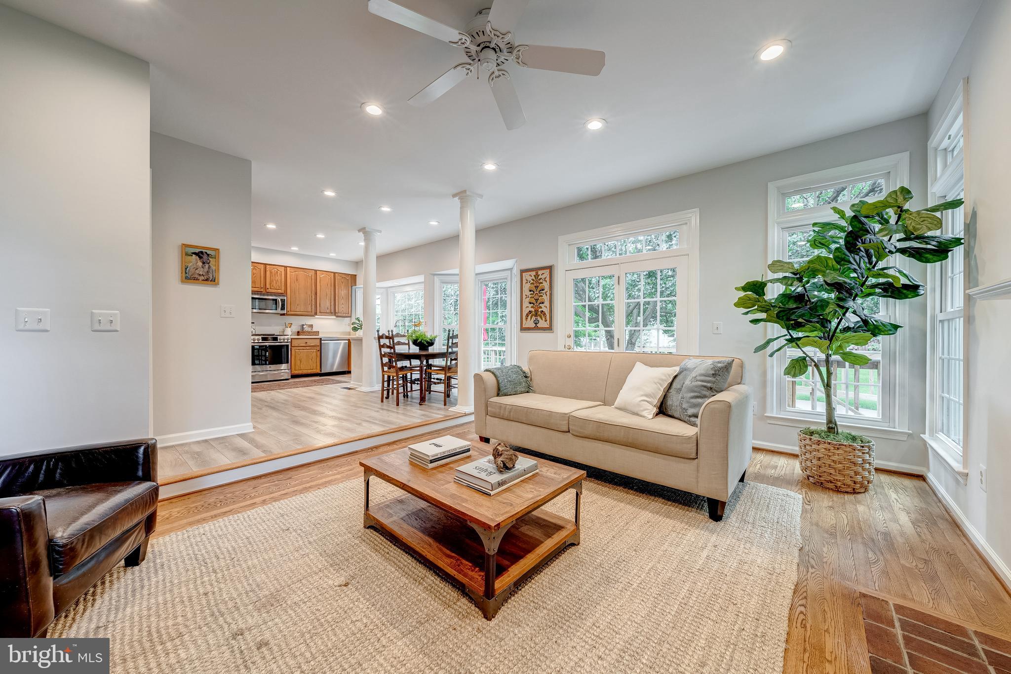43995 URBANCREST COURT
