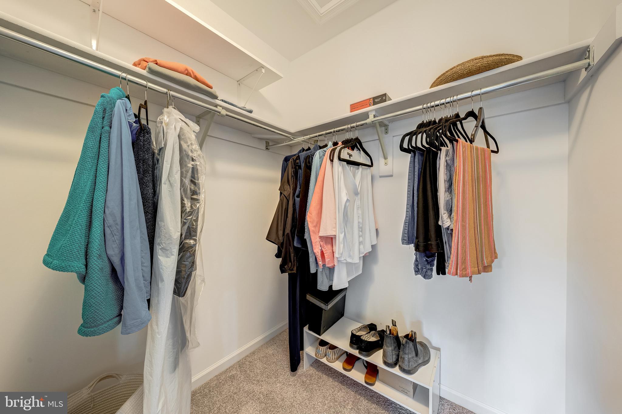 43995 URBANCREST COURT