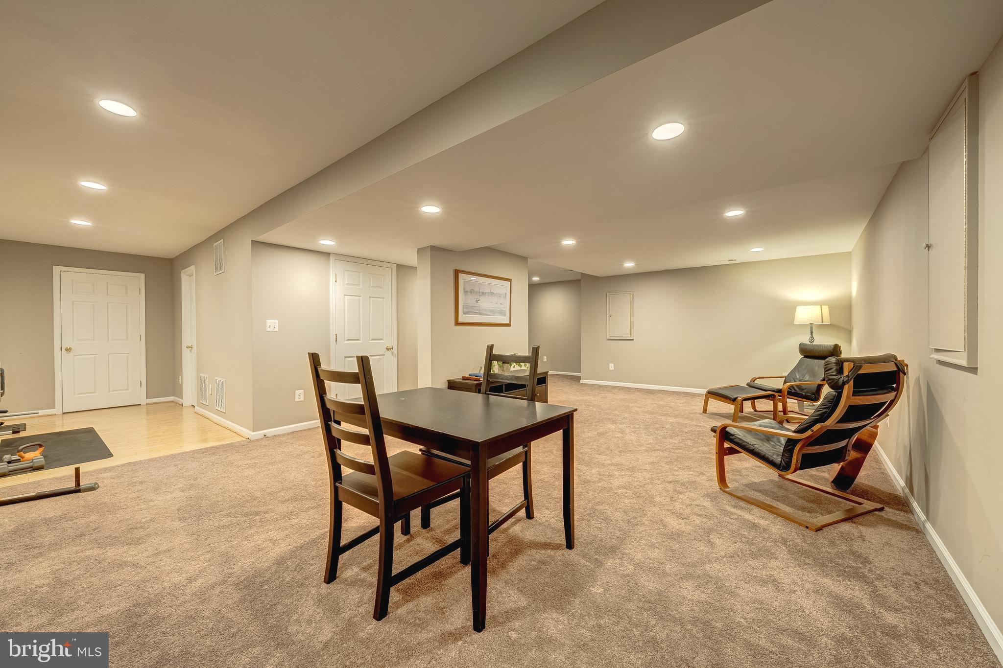 43995 URBANCREST COURT