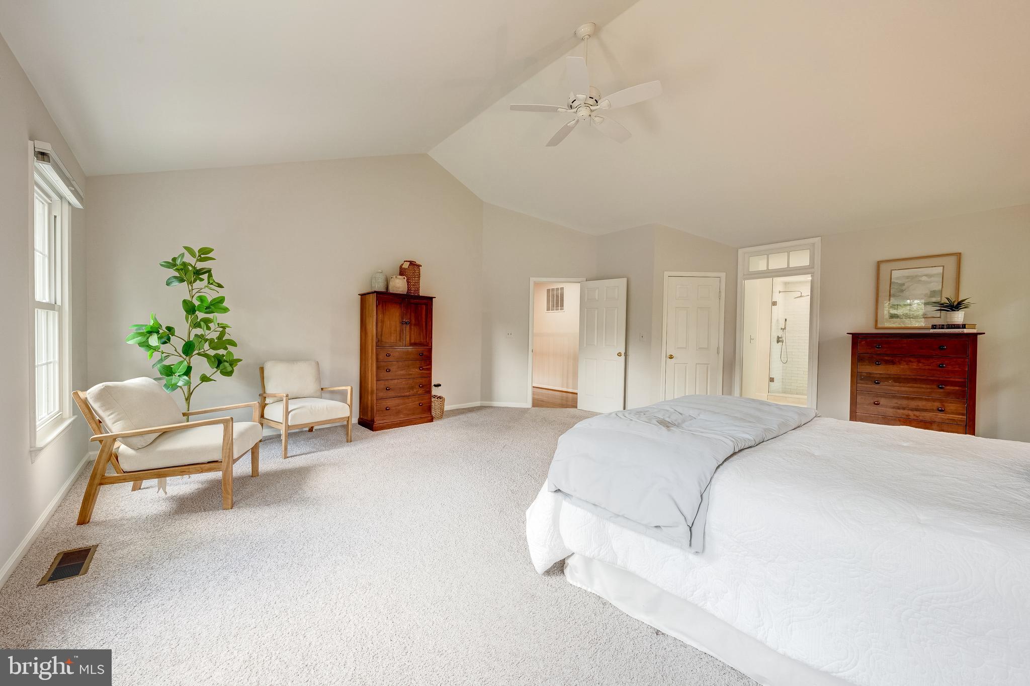 43995 URBANCREST COURT