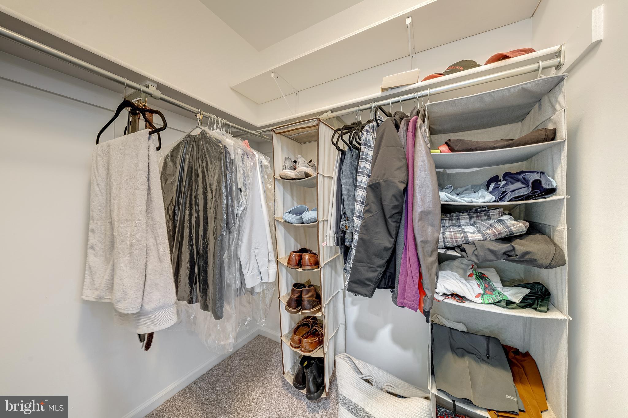 43995 URBANCREST COURT