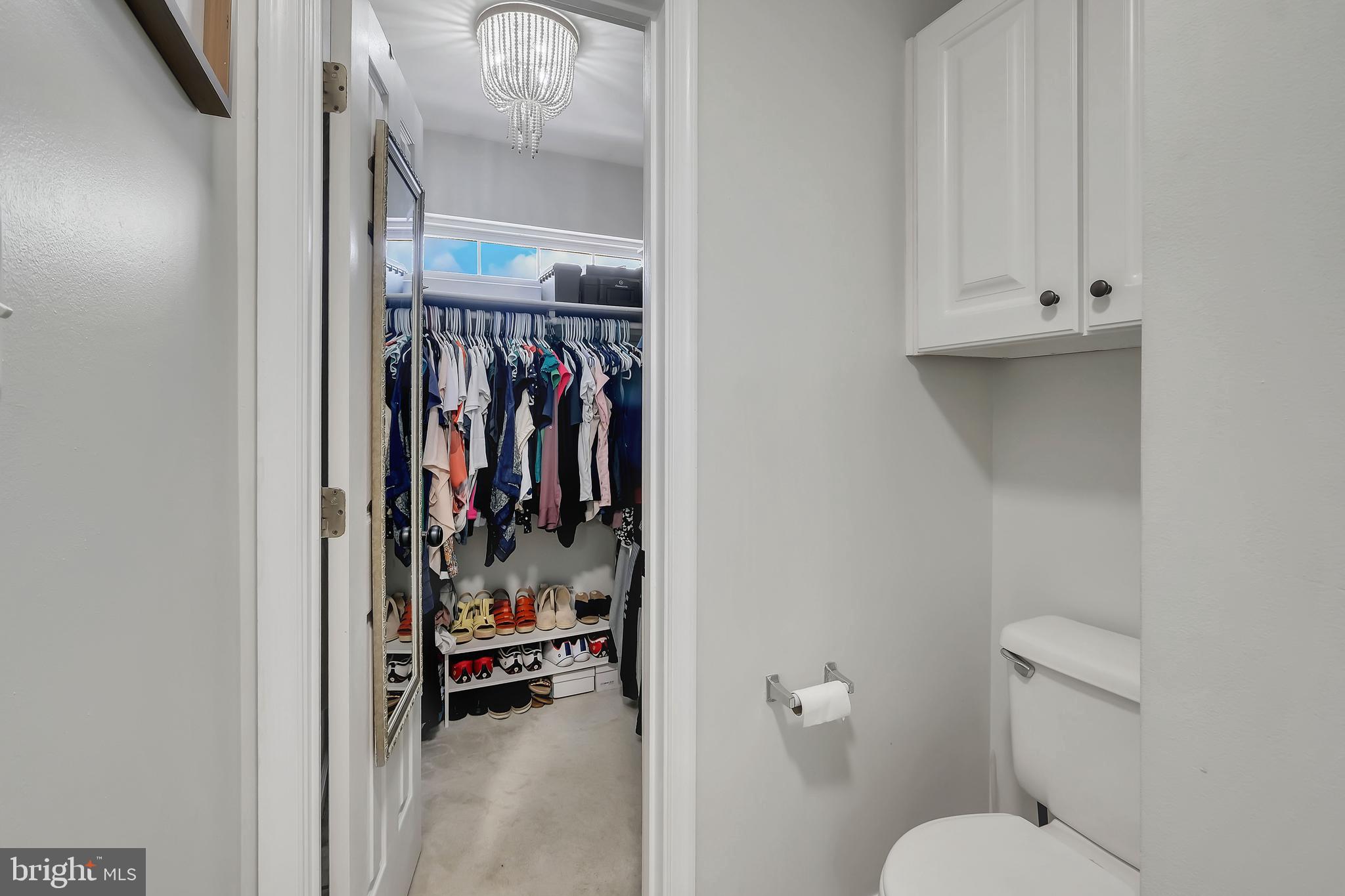 277 GOLDEN LARCH TERRACE NE