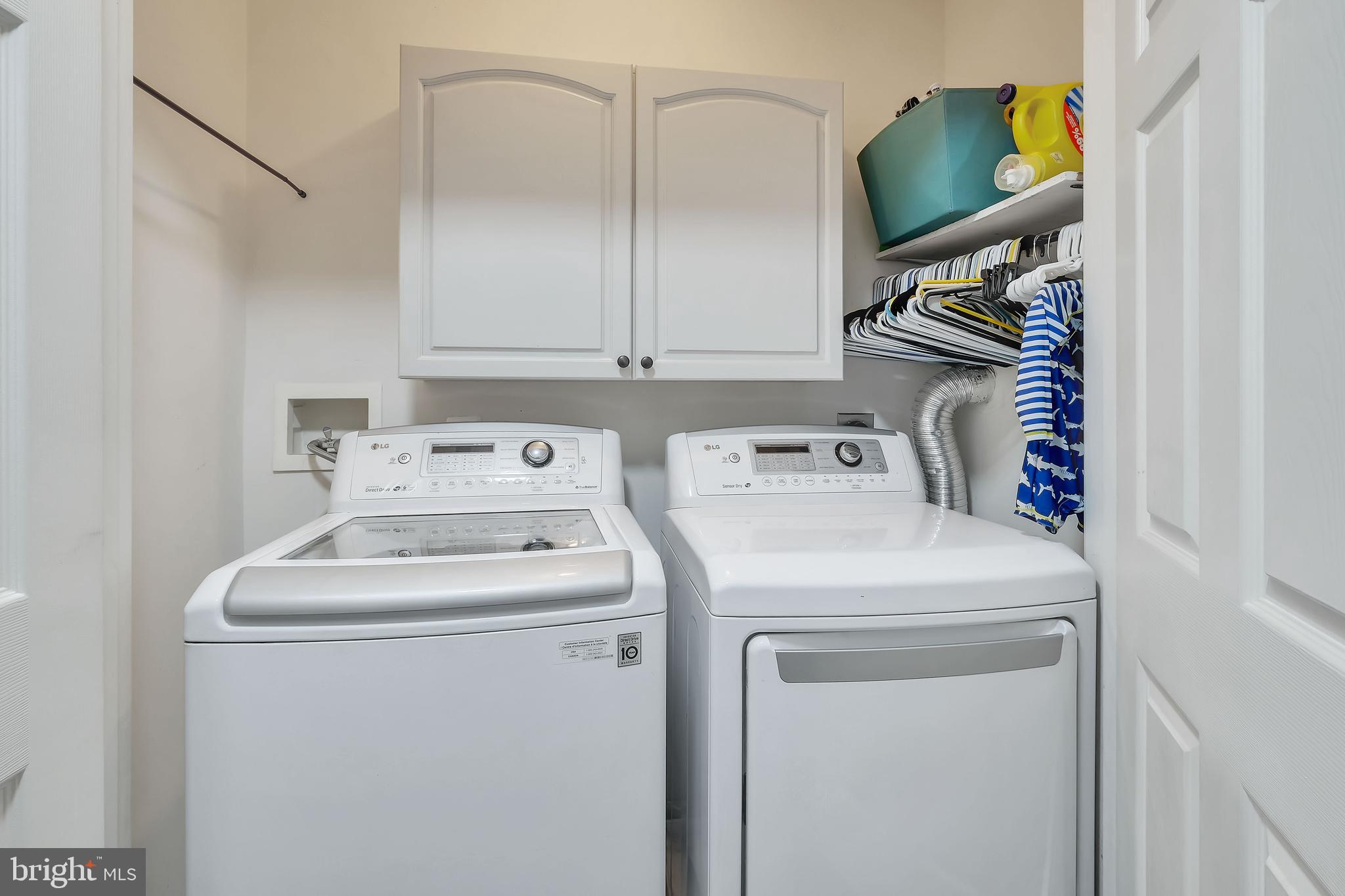 277 GOLDEN LARCH TERRACE NE