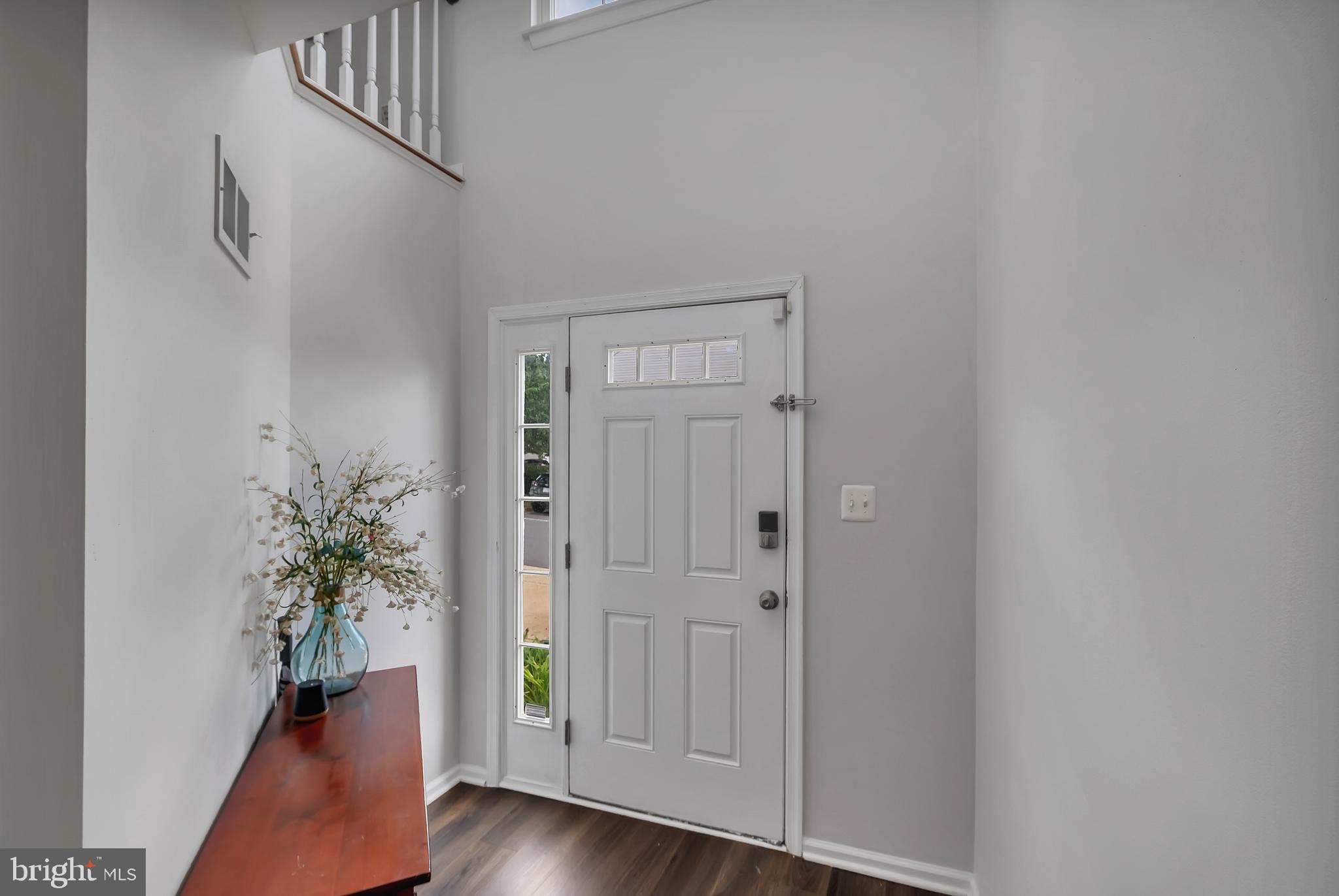 277 GOLDEN LARCH TERRACE NE