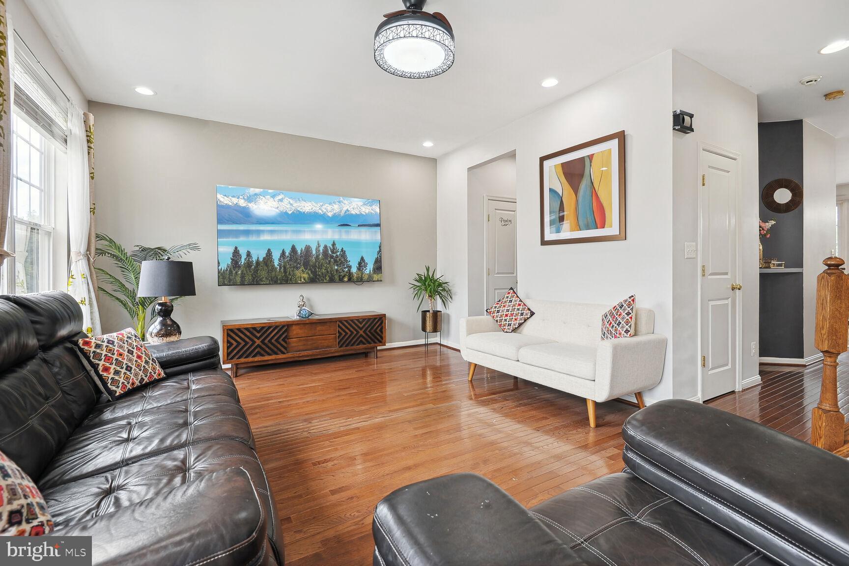 21933 BRAMBLEBUSH TERRACE