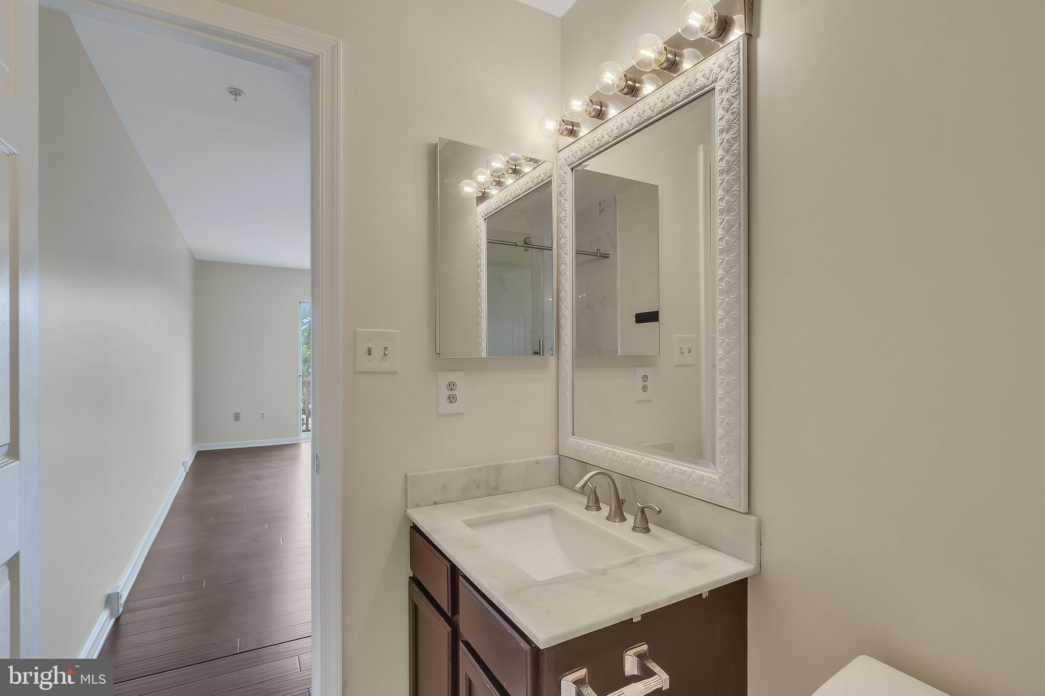 20489 COOL FERN SQUARE