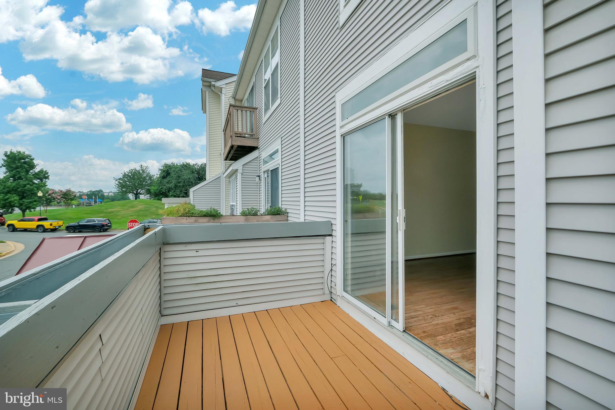 20489 COOL FERN SQUARE