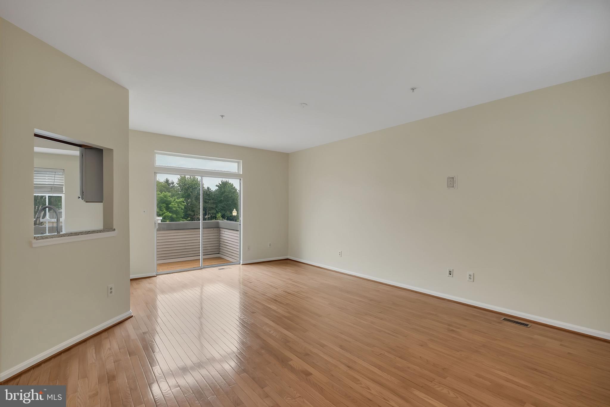 20489 COOL FERN SQUARE