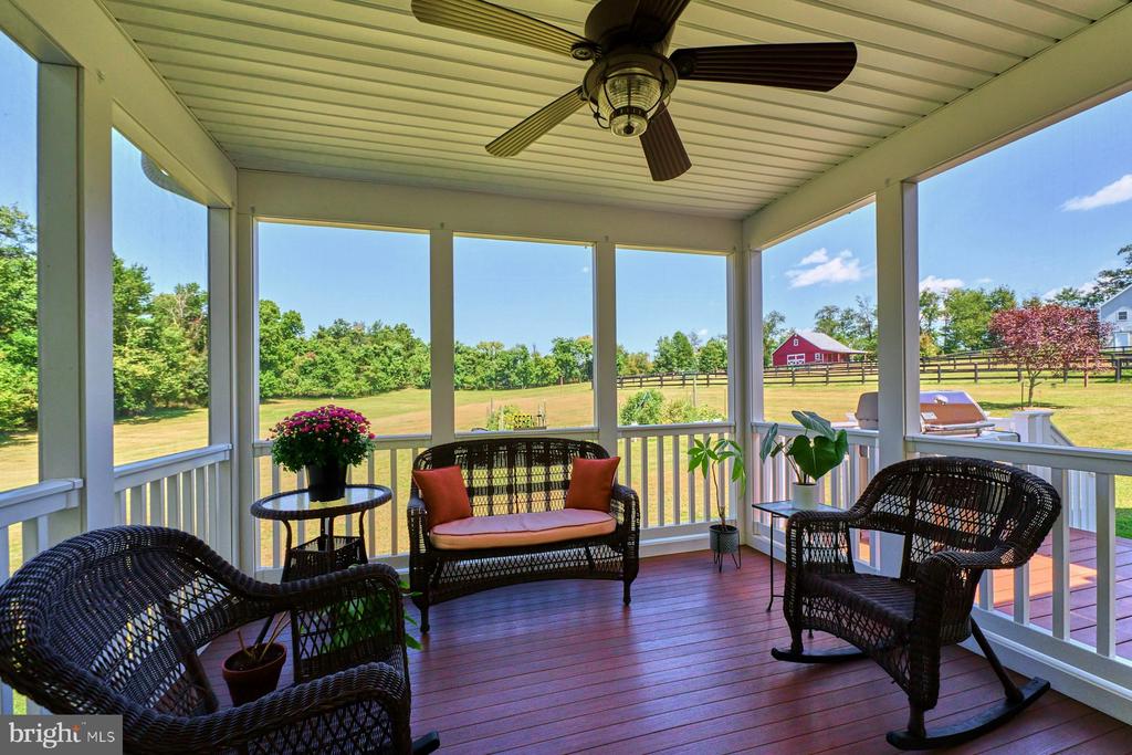 35398 SNICKERSVILLE TURNPIKE