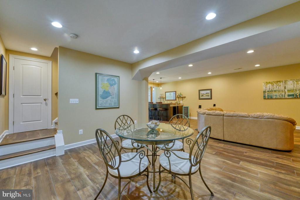 35398 SNICKERSVILLE TURNPIKE