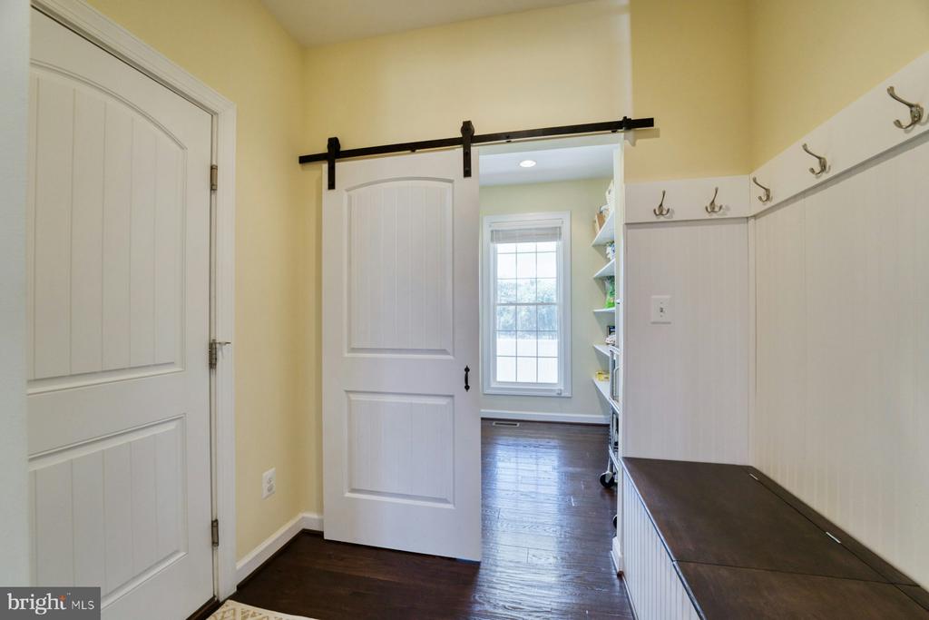 35398 SNICKERSVILLE TURNPIKE