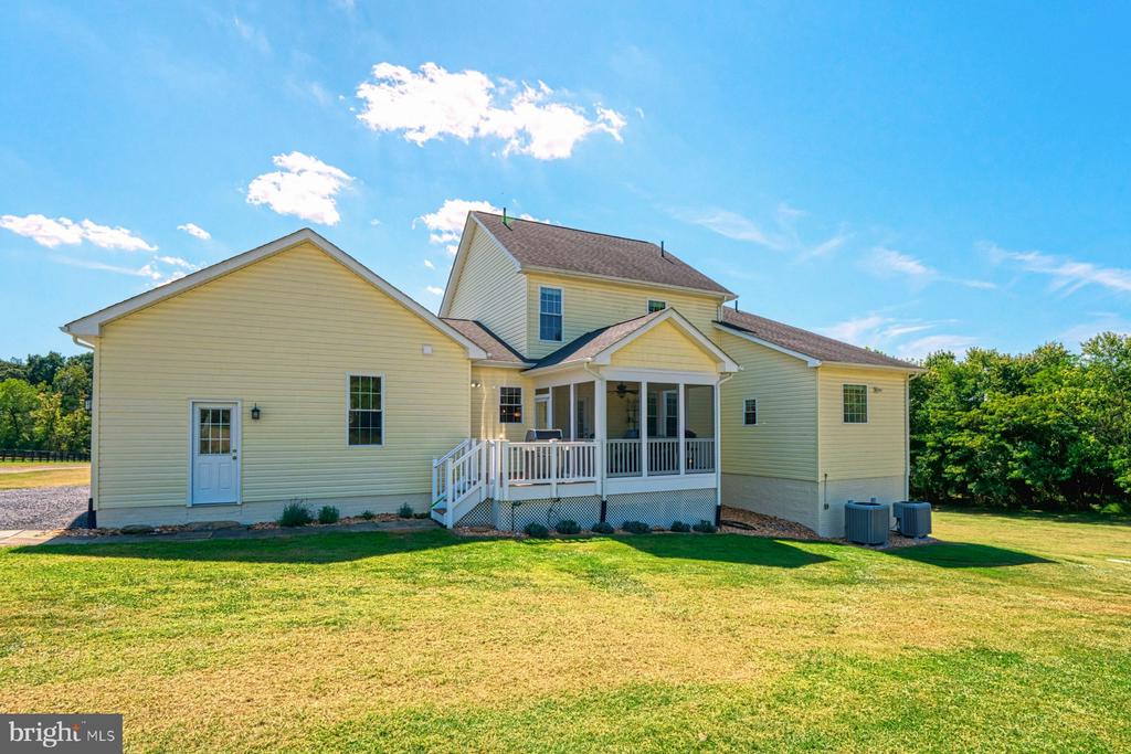35398 SNICKERSVILLE TURNPIKE