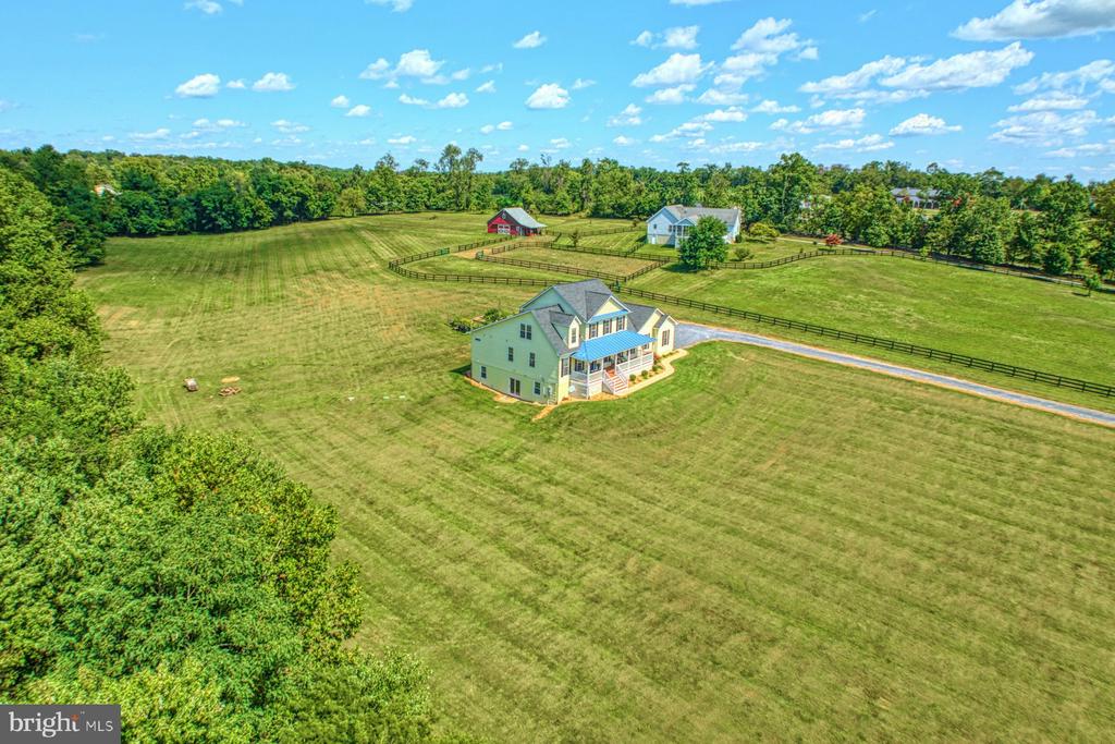 35398 SNICKERSVILLE TURNPIKE
