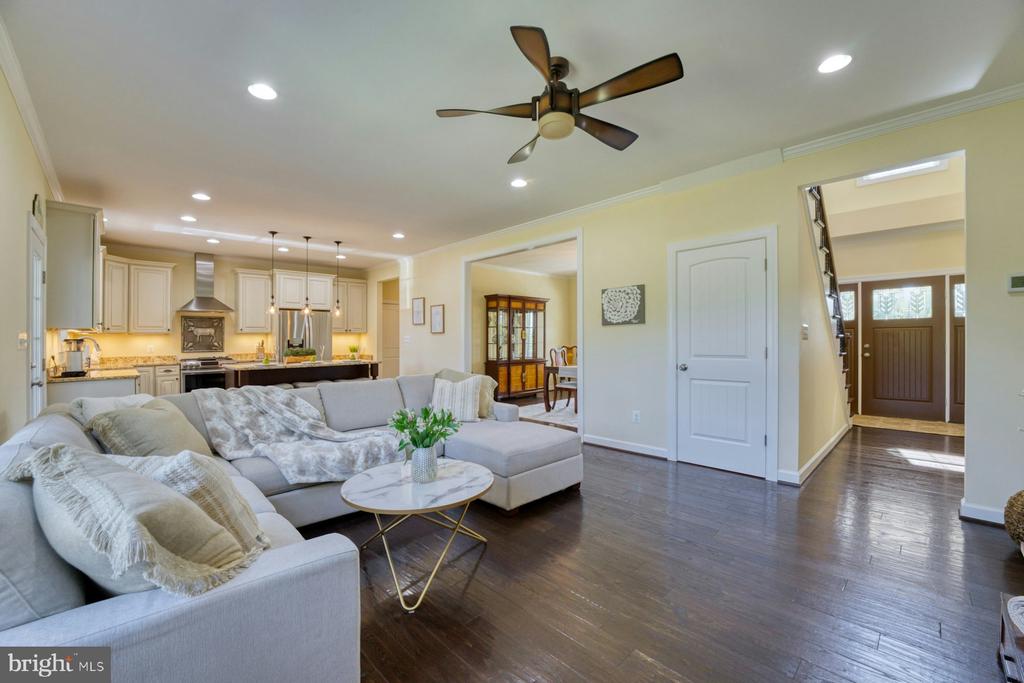 35398 SNICKERSVILLE TURNPIKE