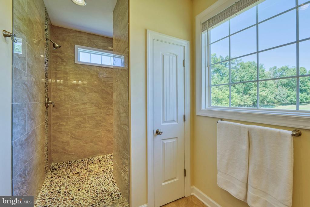 35398 SNICKERSVILLE TURNPIKE